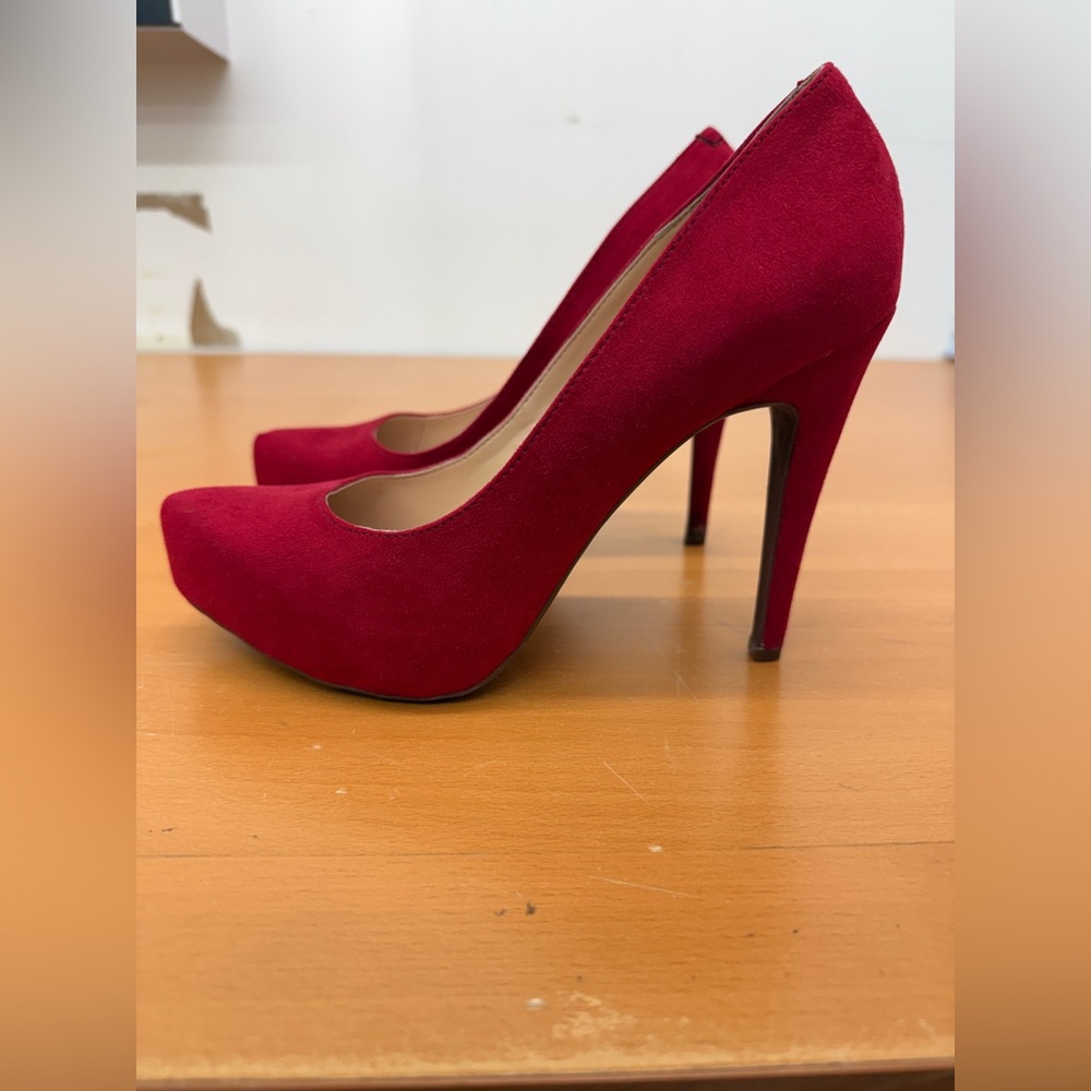 Jessica Simpson Red Suede Platform Pumps | Classic Stiletto Heels